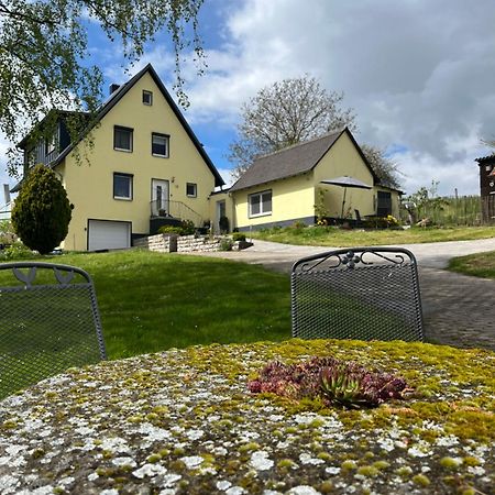 Fewo Haus Hutzelbuck In Idyllisch-Gruener Lage Naehe An Ансбах Екстериор снимка