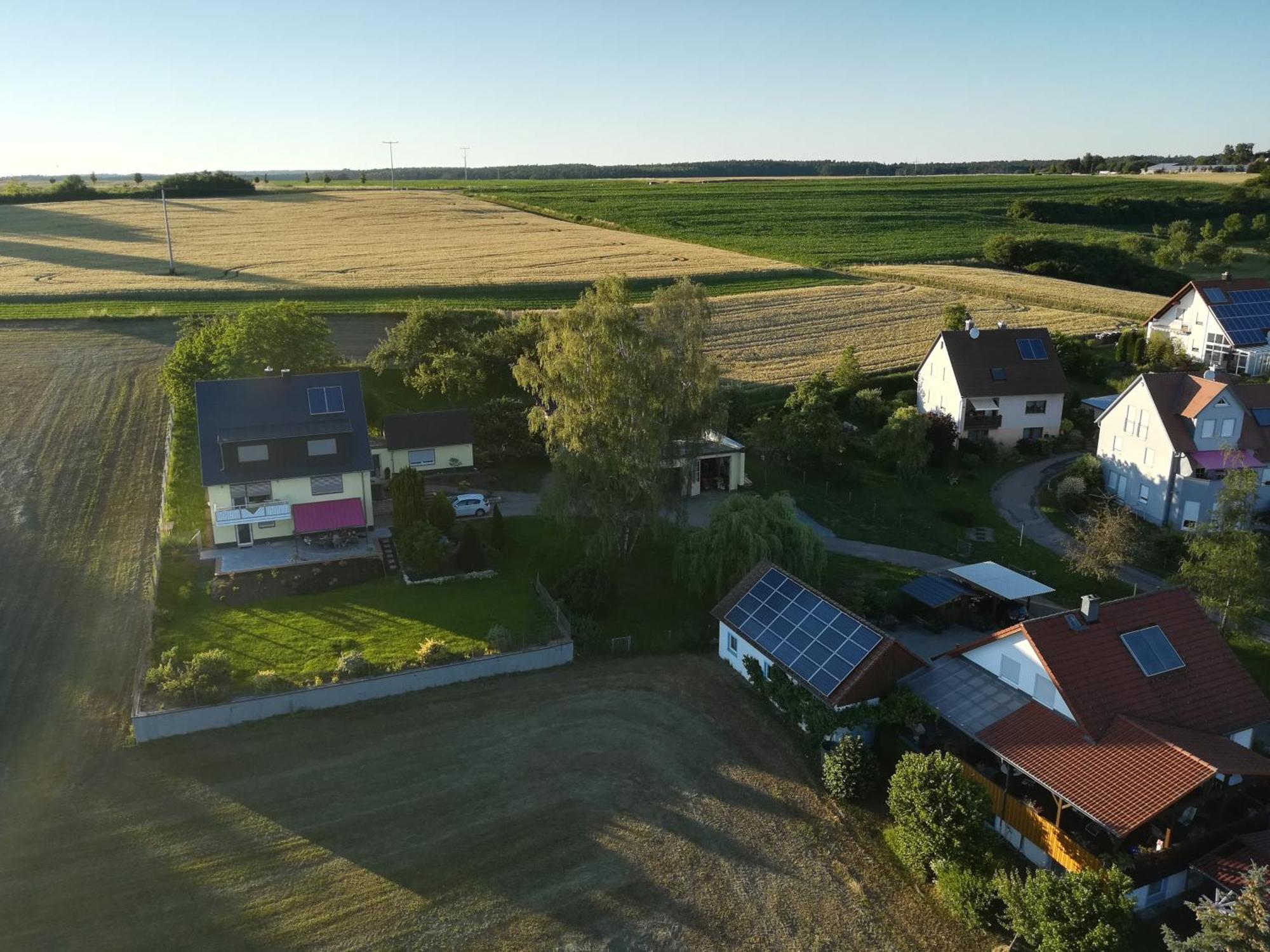 Fewo Haus Hutzelbuck In Idyllisch-Gruener Lage Naehe An Ансбах Екстериор снимка