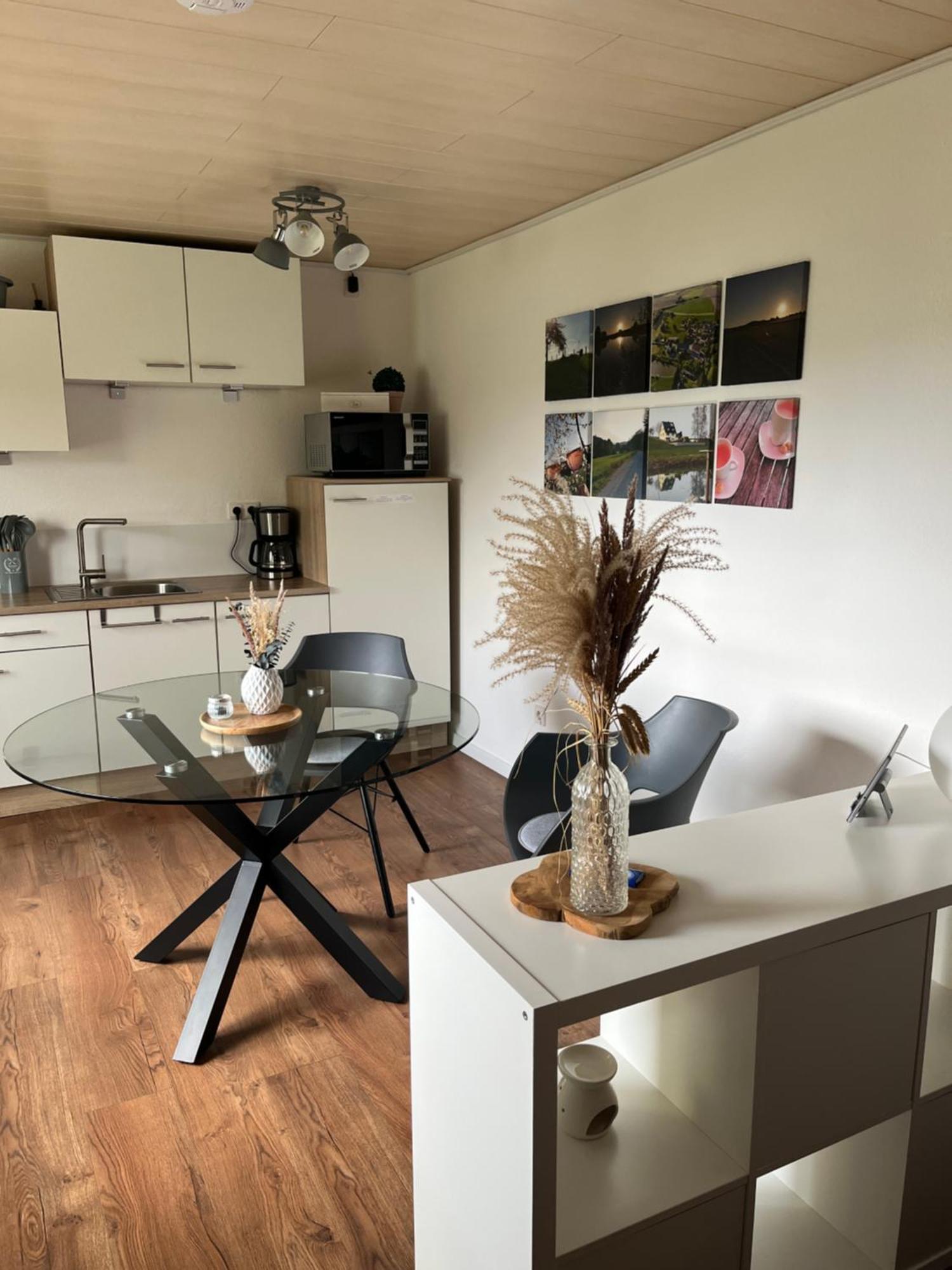 Fewo Haus Hutzelbuck In Idyllisch-Gruener Lage Naehe An Ансбах Екстериор снимка