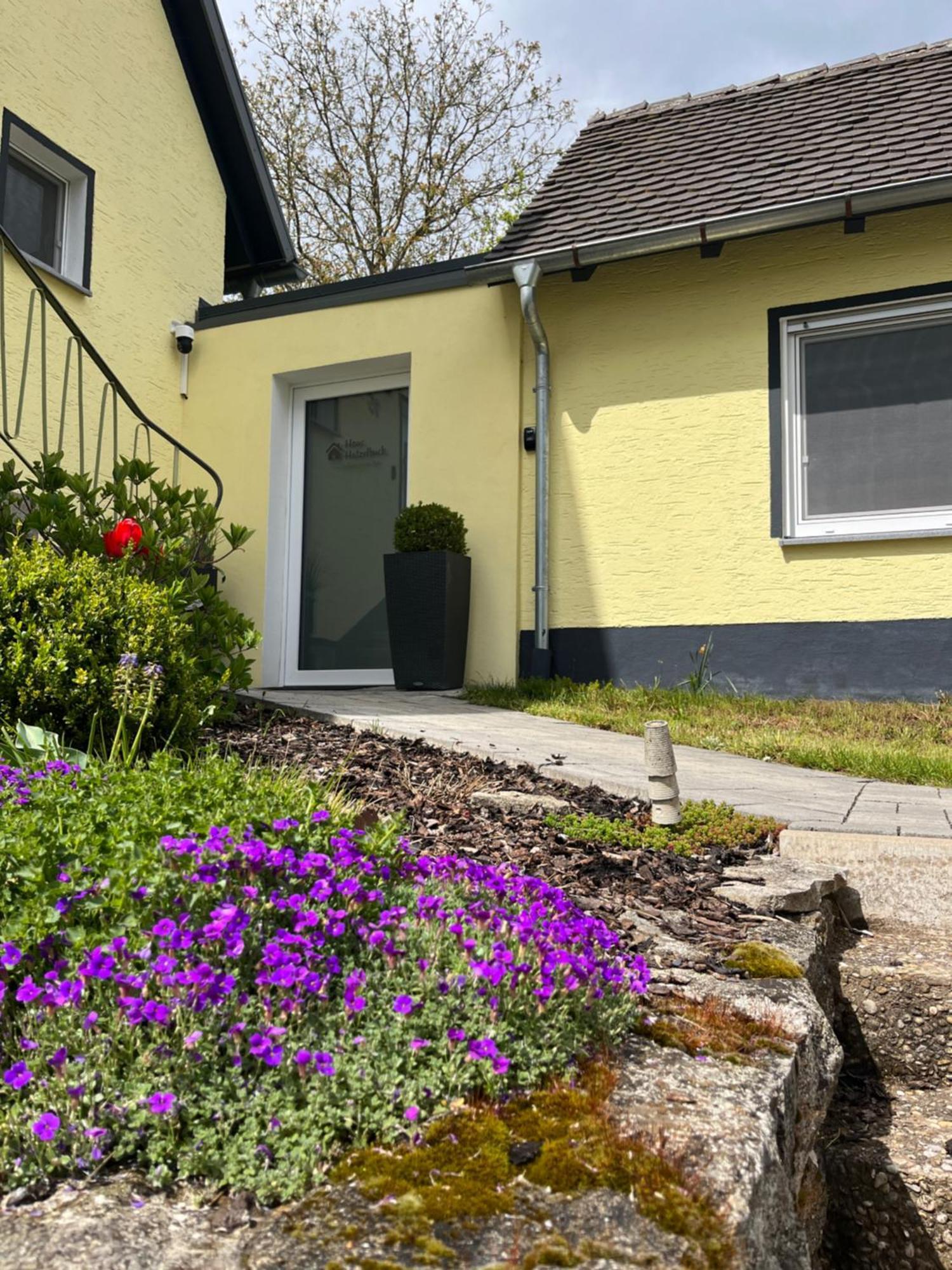 Fewo Haus Hutzelbuck In Idyllisch-Gruener Lage Naehe An Ансбах Екстериор снимка