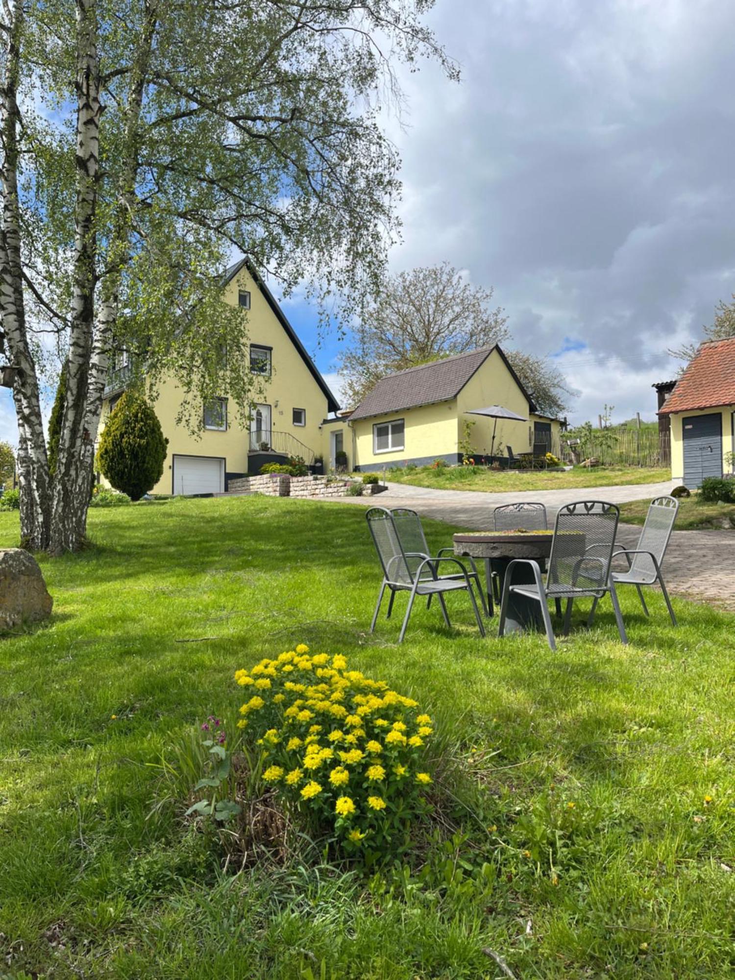 Fewo Haus Hutzelbuck In Idyllisch-Gruener Lage Naehe An Ансбах Екстериор снимка
